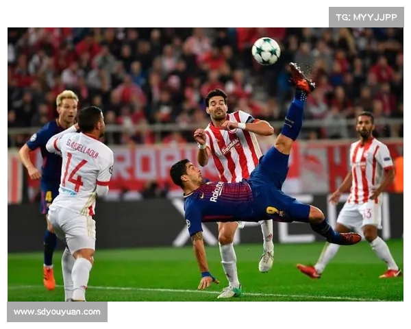 从英雄到争议焦点解析苏亚雷斯为何频频成为舆论攻击对象