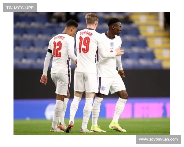 全面解析英格兰国家队大名单发布背后的流程机制与运作逻辑深探秘