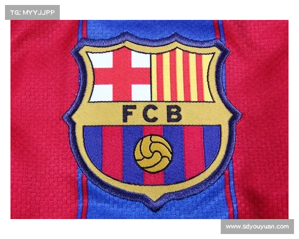 巴塞罗那更换队徽的五大原因分析与启示